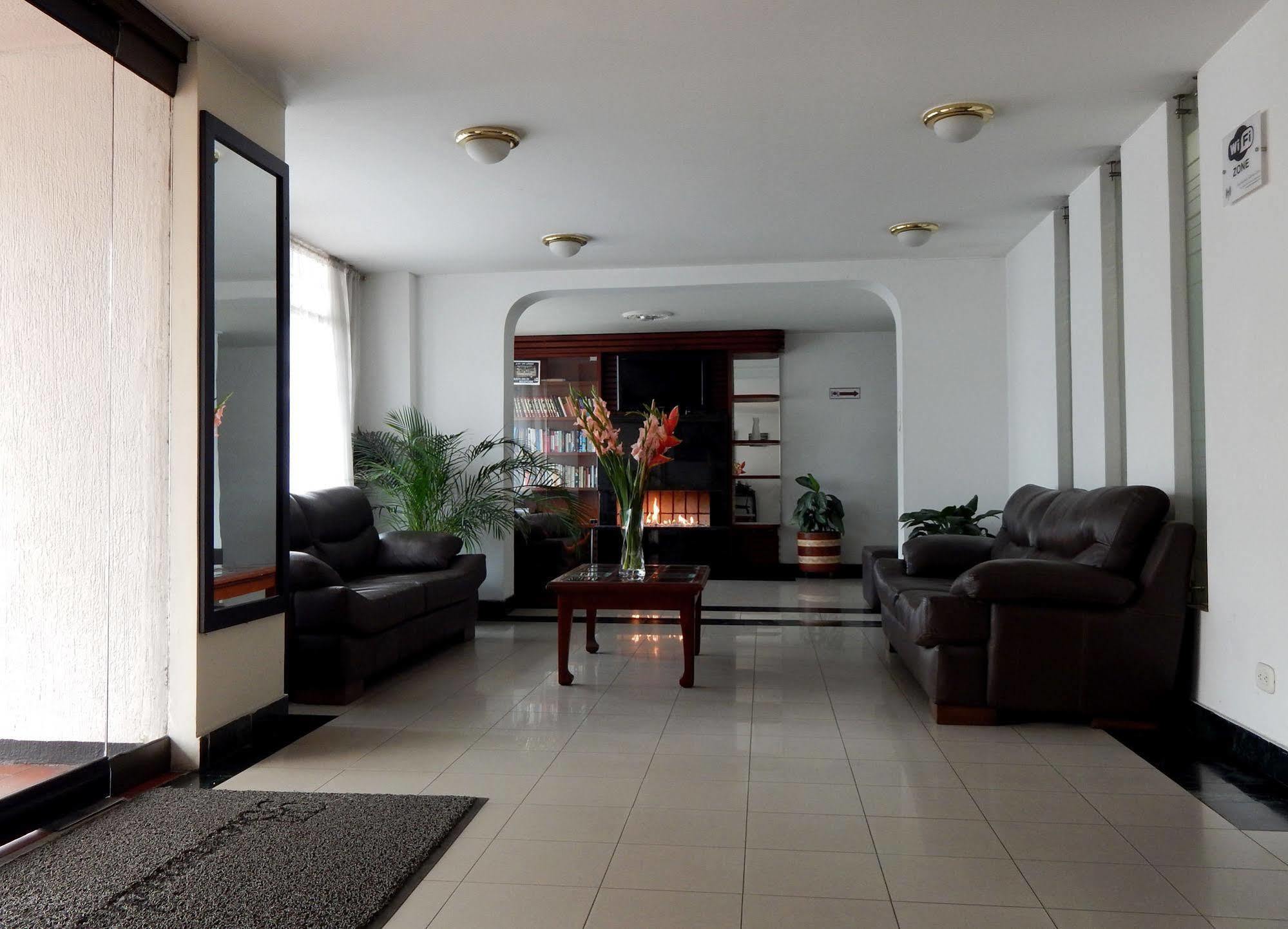 Apartamentos Galerias Bogotá Exteriér fotografie